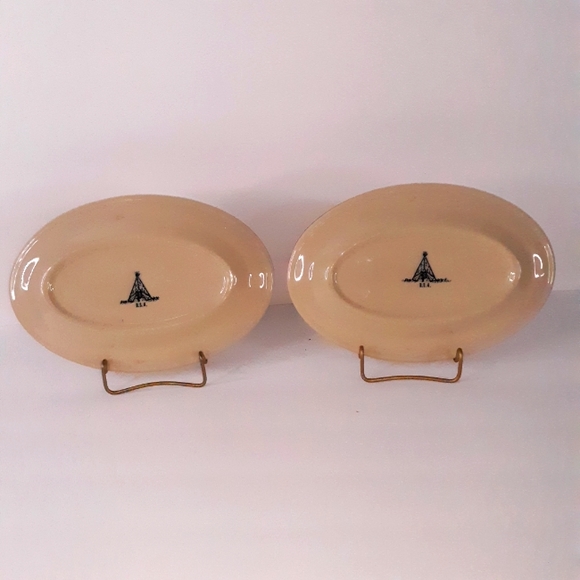 VINTAGE 40s Tepko Broken Wagon Wheel Luncheon Set - Picture 3 of 16